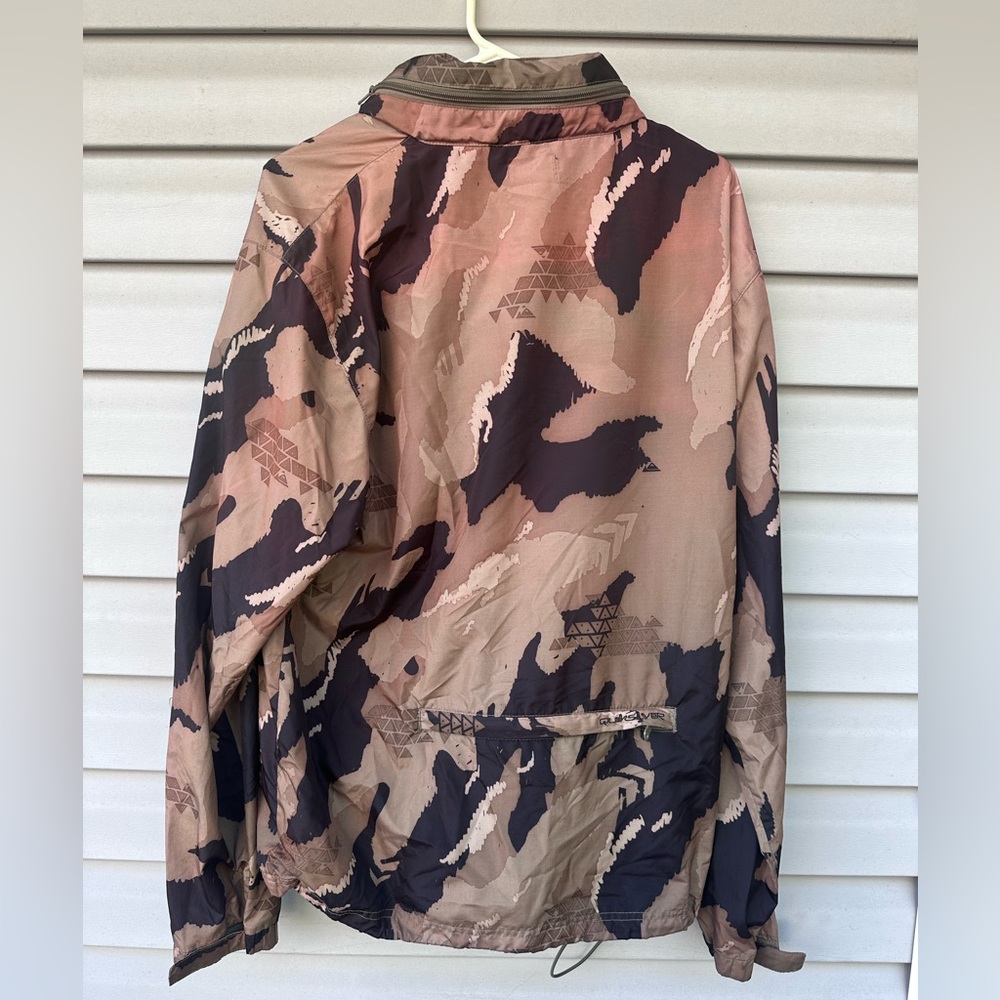 QuickSilver Windbreaker - Picture 2 of 4